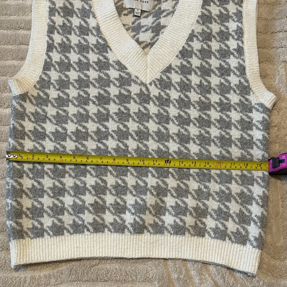 Pink Rose Gray and Hounds Tooth Cream V-Neck Sweater Vest - Picture 6 of 6